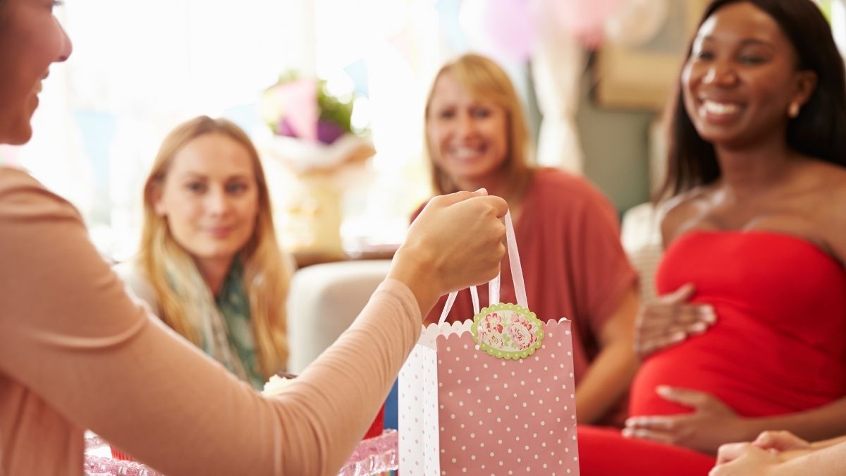 ideias para bricadeiras em chá de bebê me ajudem