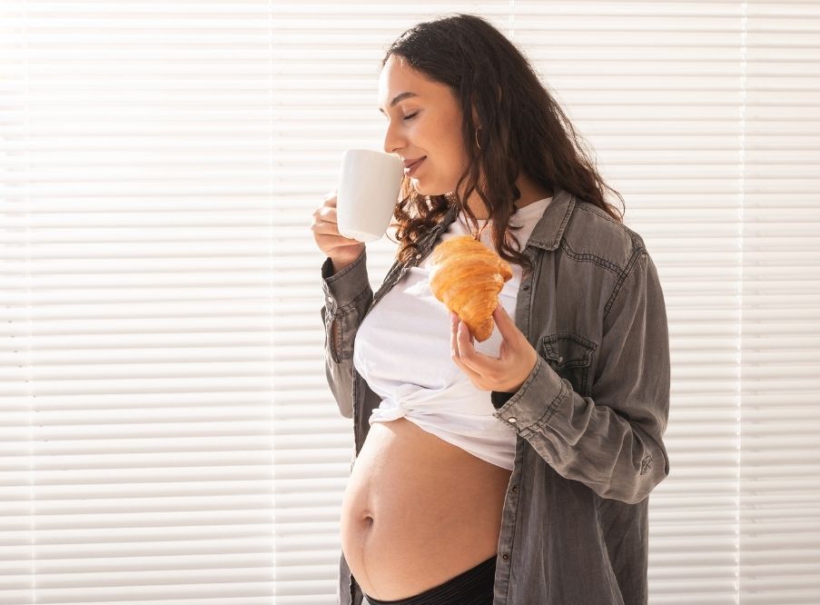 Entenda por que grávidas têm enjoos e desejos por algumas comidas
