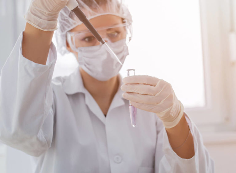 Como funcionam as células-tronco no tratamento de doenças do sangue?