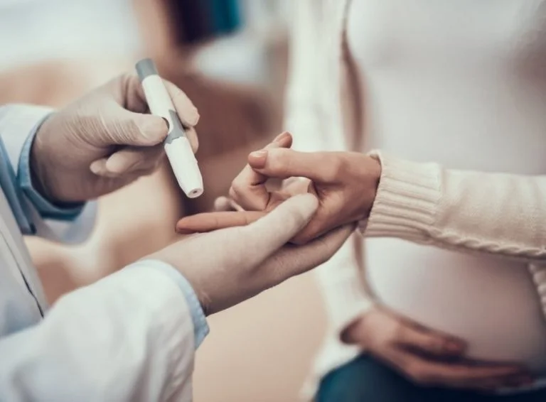 Entenda os riscos do diabetes gestacional
